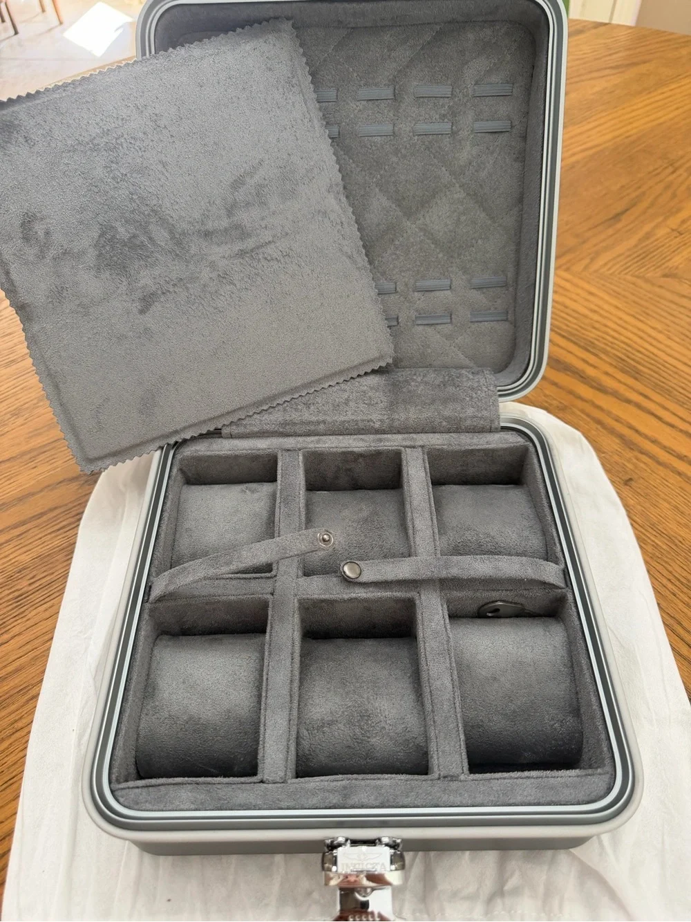 Invicta Aluminum Gray Watch Case